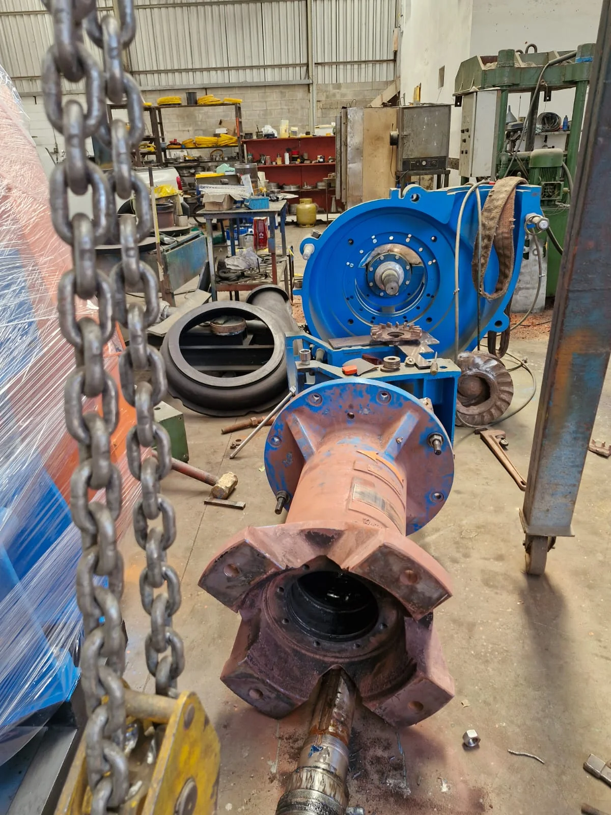 terceira-bomba-em-manutencao-ajeitar-o-fundo-1